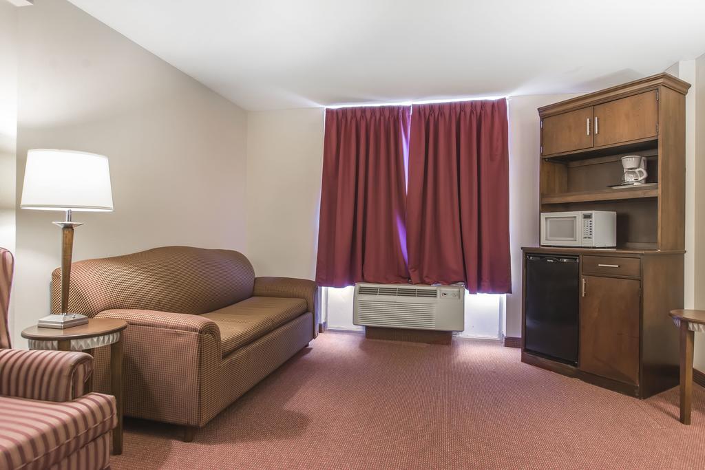 Econo Lodge Orillia Eksteriør bilde